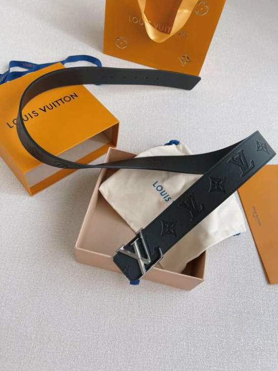 Picture of Louis Vuitton Belts _SKUfw187977812fw